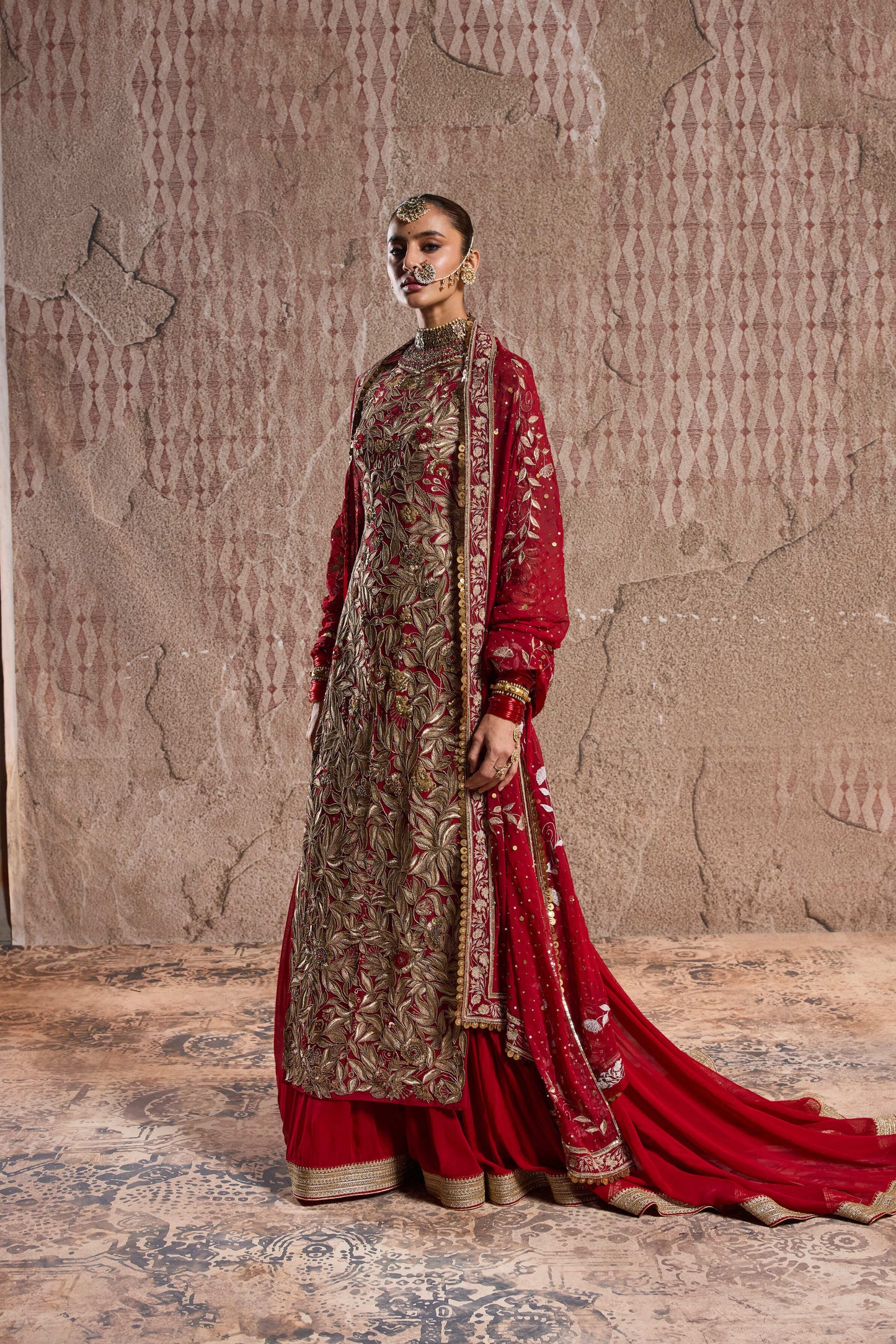 DEEP RED LONG SUIT & SHARARA SET