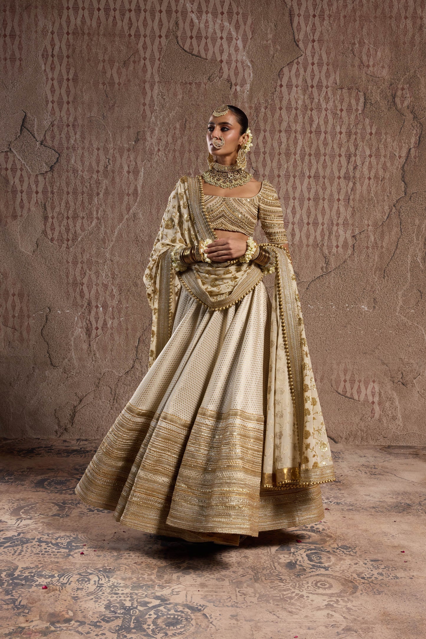 CLASSSIC IVORY LEHENGA WITH EMBELLISHED BORDER AND BLOUSE