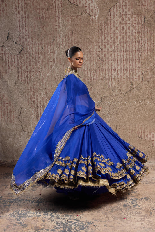 ROYAL BLUE HERITAGE LEHENGA WITH MAJESTIC FLAIR