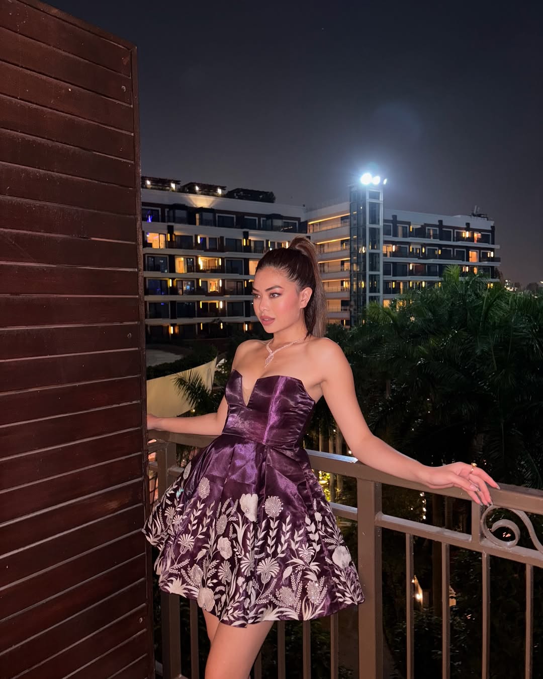 SLEEK AND SEXY: YOUTHFUL MINI DRESS