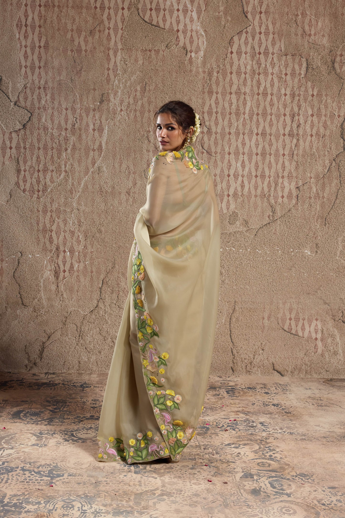 EXOTIC FLORAL ORGANZA SAREE WITH 3D HANDCRAFTED BLOUSE