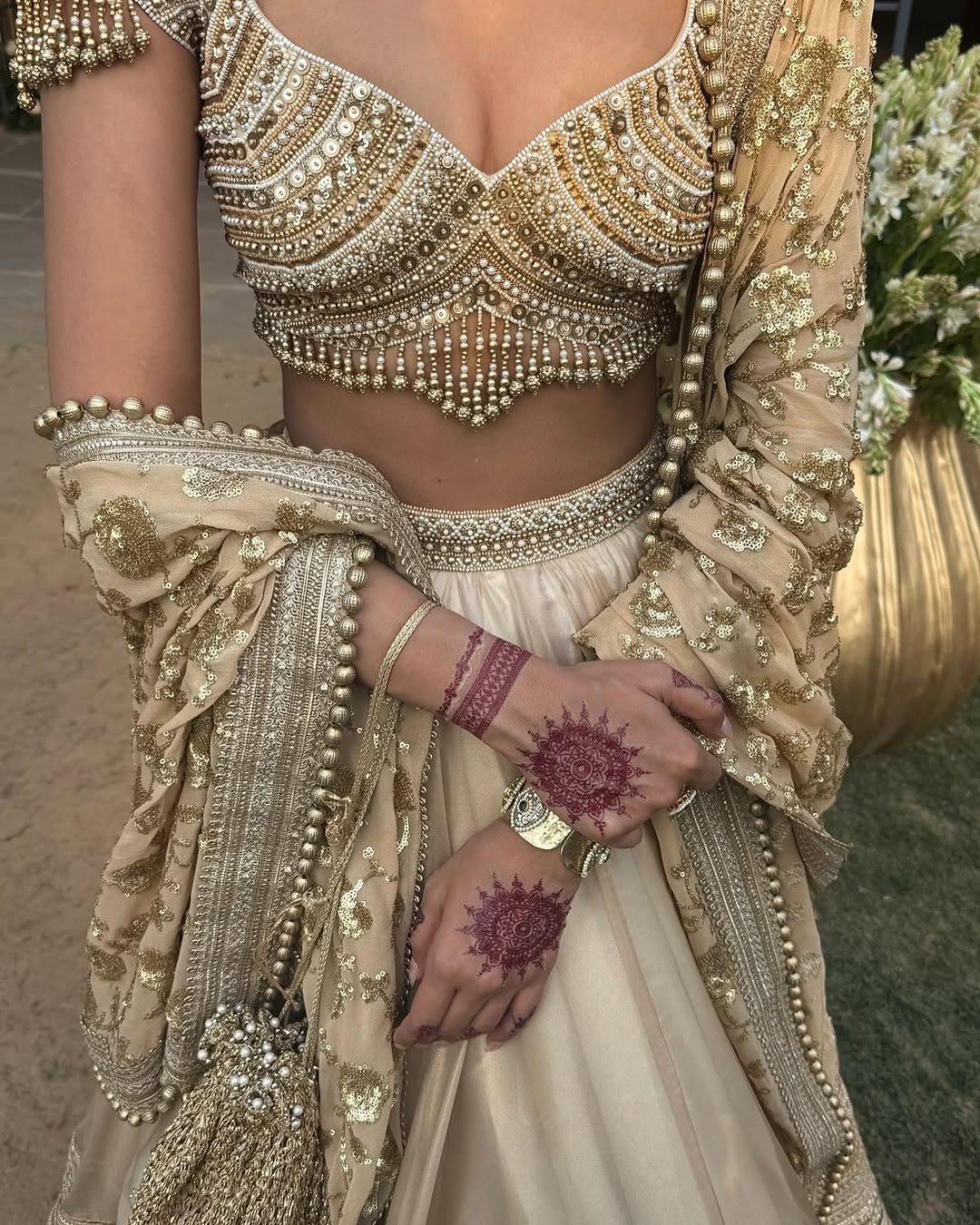 CLASSSIC IVORY LEHENGA WITH EMBELLISHED BORDER AND BLOUSE