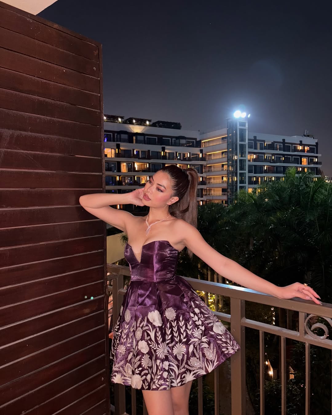 SLEEK AND SEXY: YOUTHFUL MINI DRESS